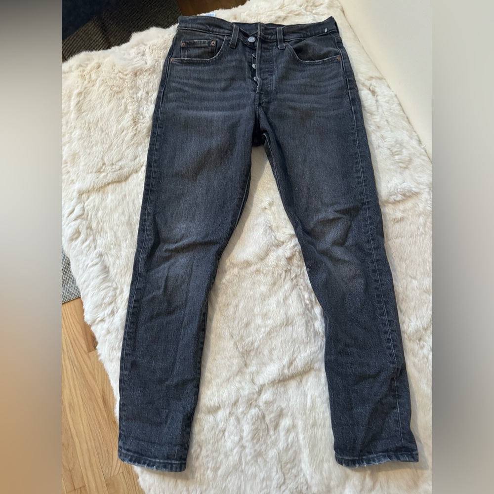 Women’s Levi Black Dark Grey 501 Jeans size 27